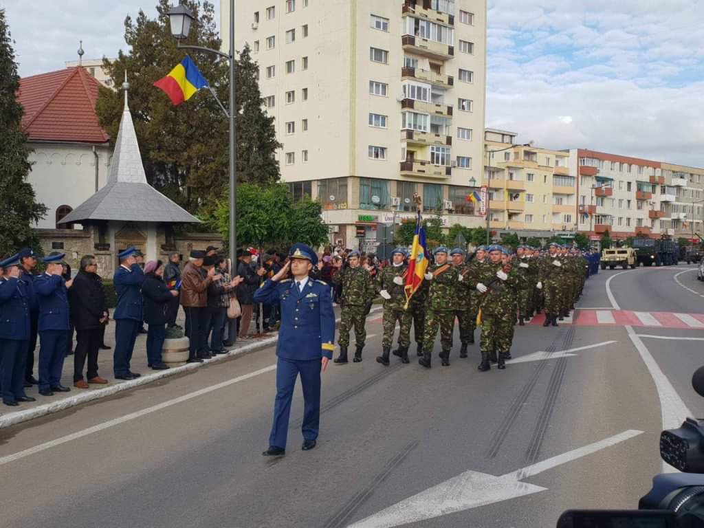 Ziua Armatei Romane Sarbatorita La Campia Turzii Cluj Napoca